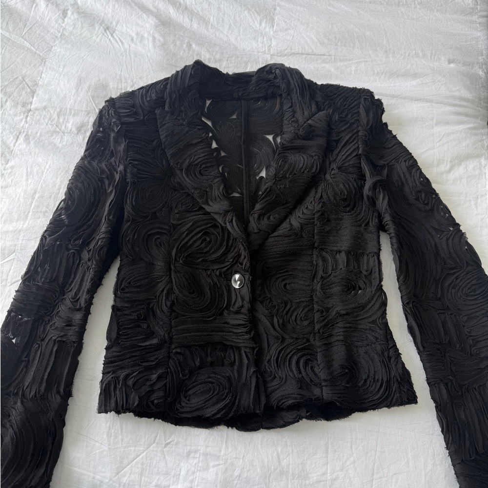 Zara Black Textured Rosette Blazer